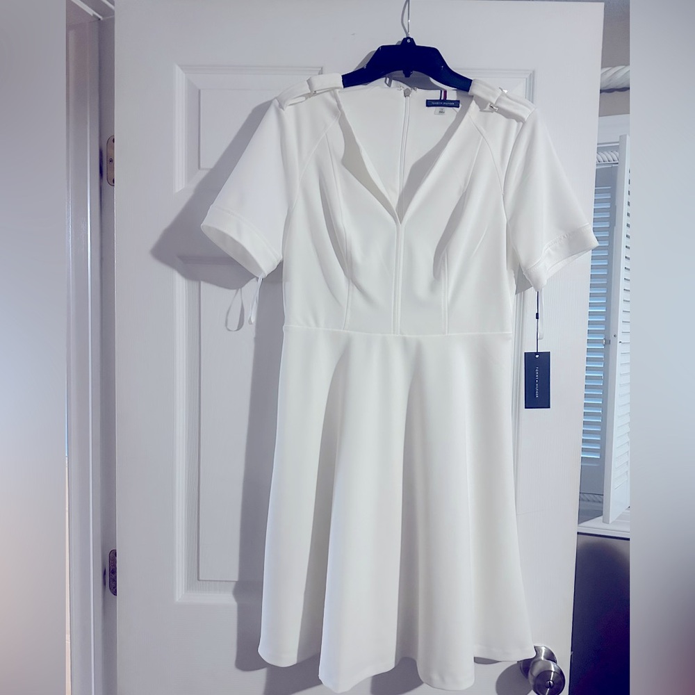 Tommy Hilfiger Cream Jacket with Buckle Detail